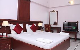 Zip By Spree Hotels Surabi International Vellore
